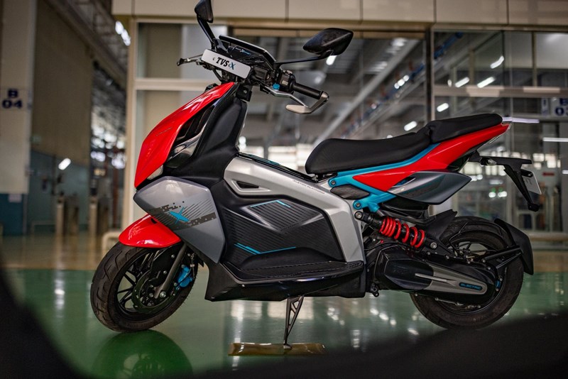 1000PS bei TVS in Indien