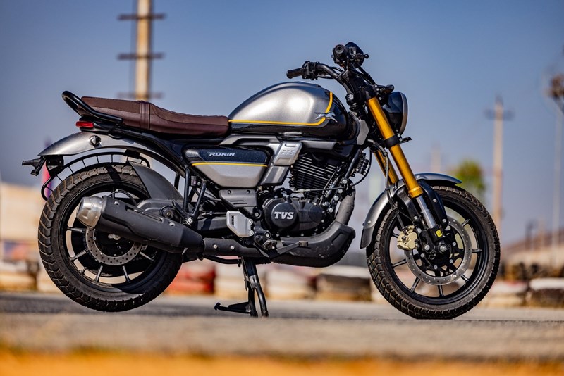 1000PS bei TVS in Indien