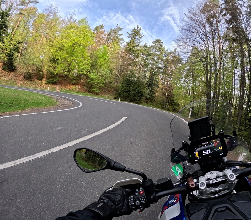 NastyNils auf dem Weg ins Büro mit der R 1300 GS