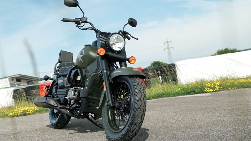 UM RENEGADE COMMANDO 125