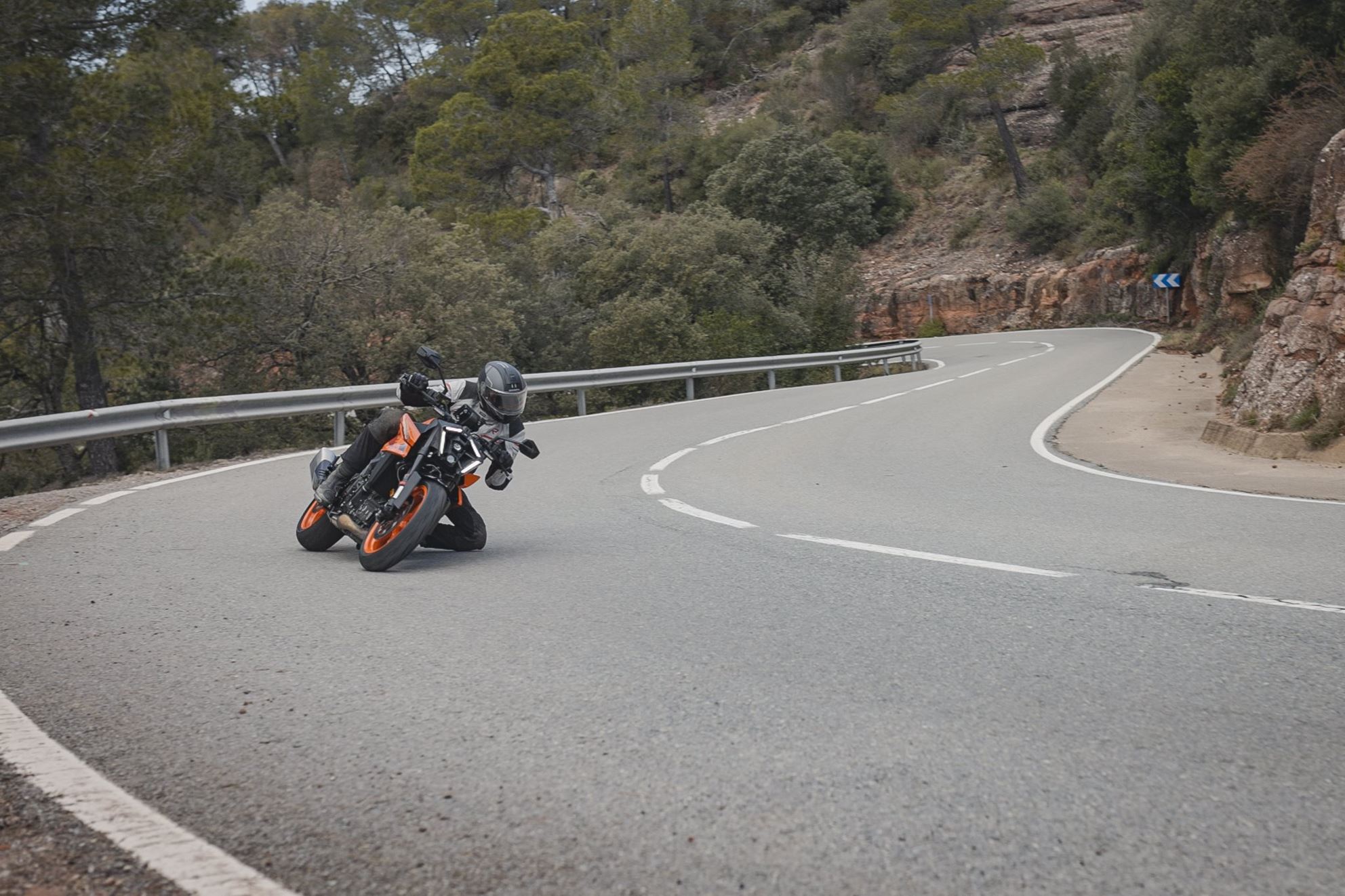 Hangoff con la KTM 990 Duke