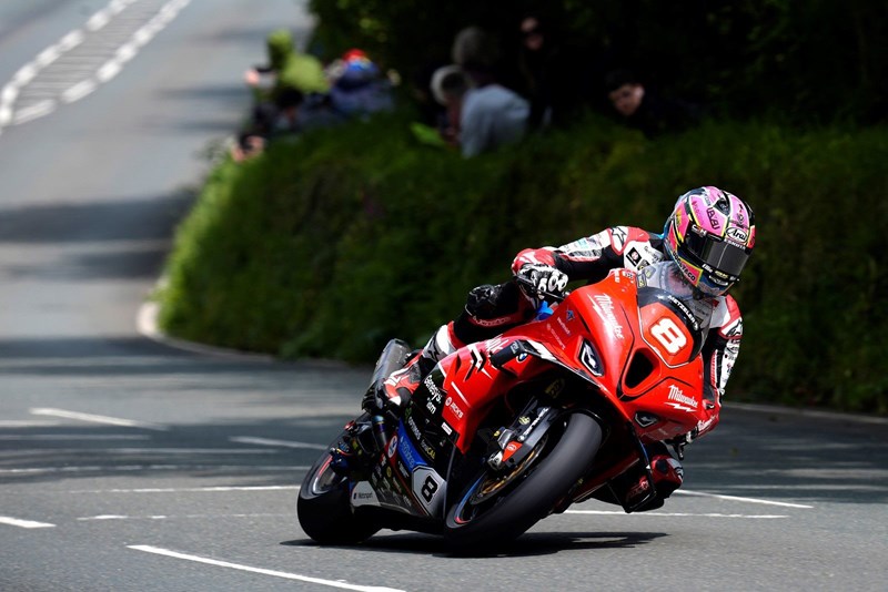 Eindrücke zum METZELER - Erfolg bei der Isle of Man TT 