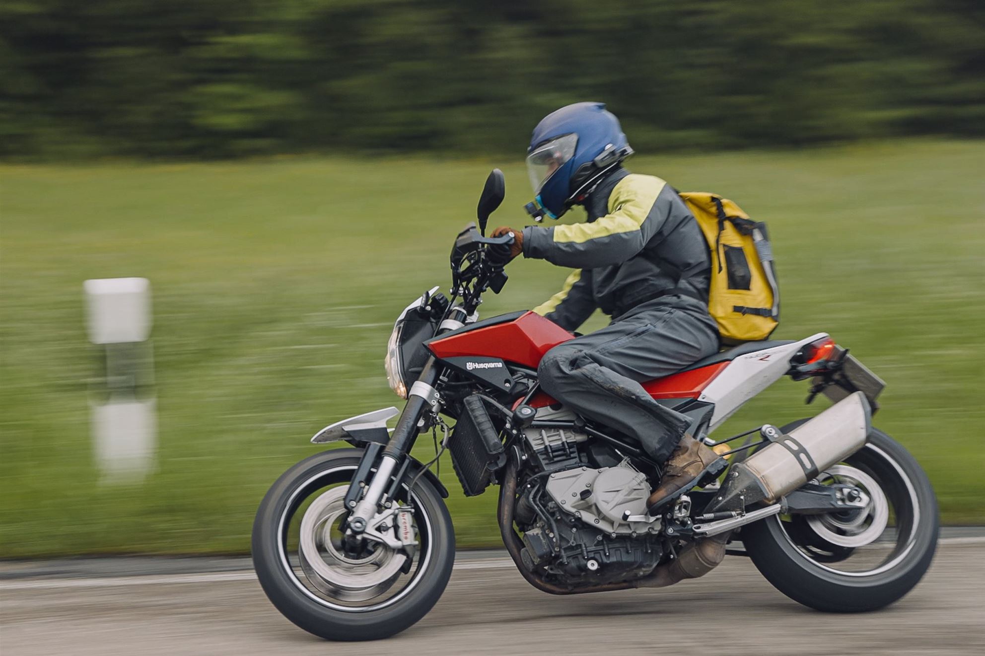 Husqvarna Nuda 900 R Használtmotor tanácsadás