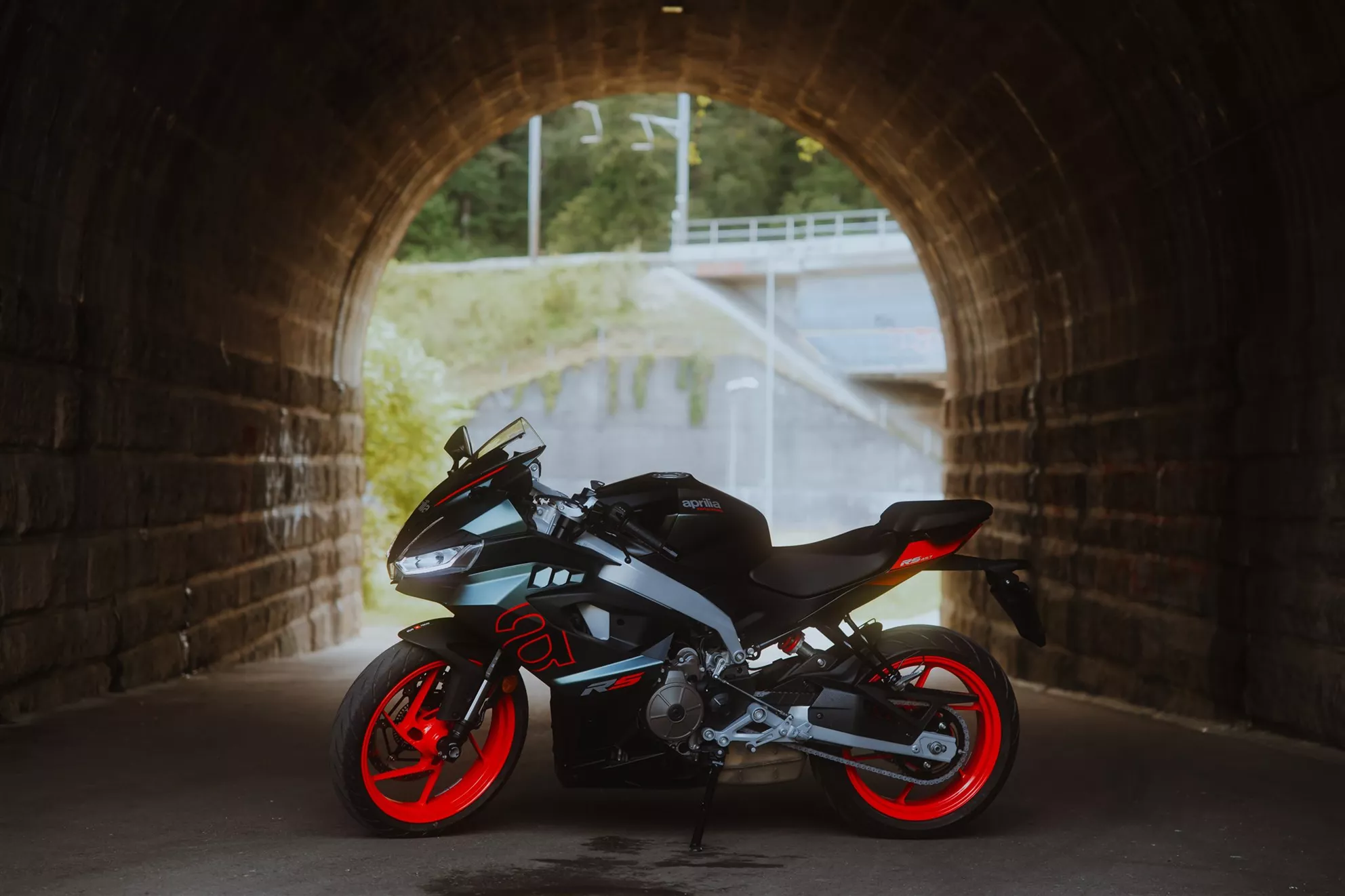 Good choice for beginners interested in combining track and daily riding - Aprilia RS 457