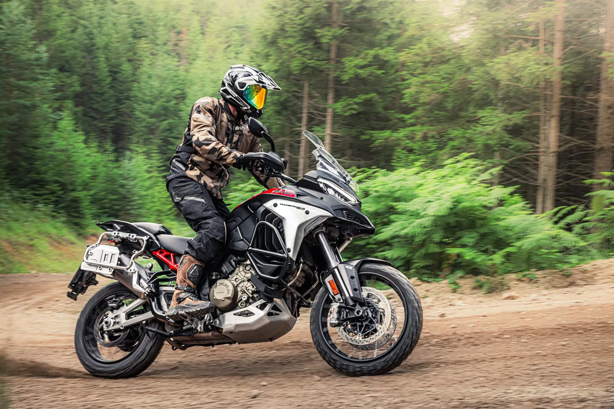 Test Offroad de la Ducati Multistrada V4 Rally 2024