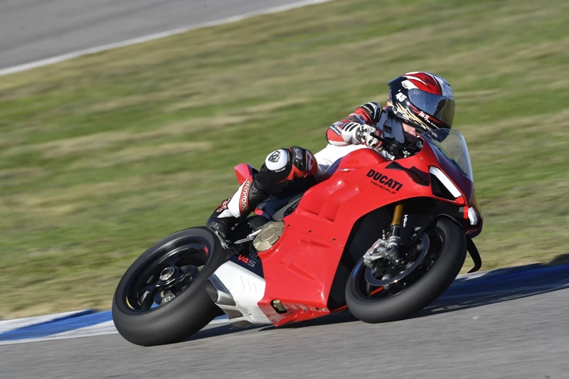Ducati Panigale V4 S Ducati Panigale V4 S
