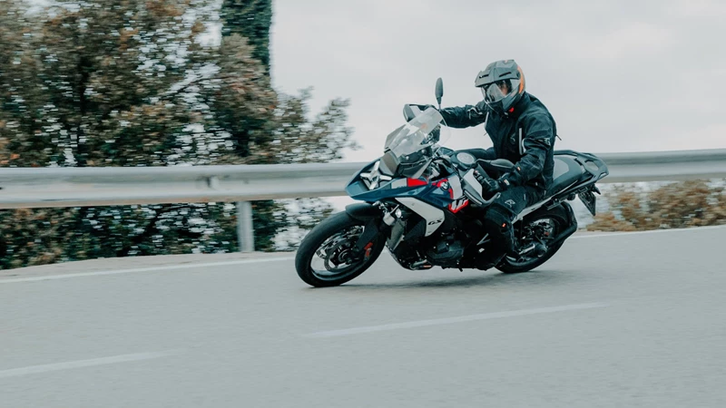 BMW R 1300 GS BMW R 1300 GS