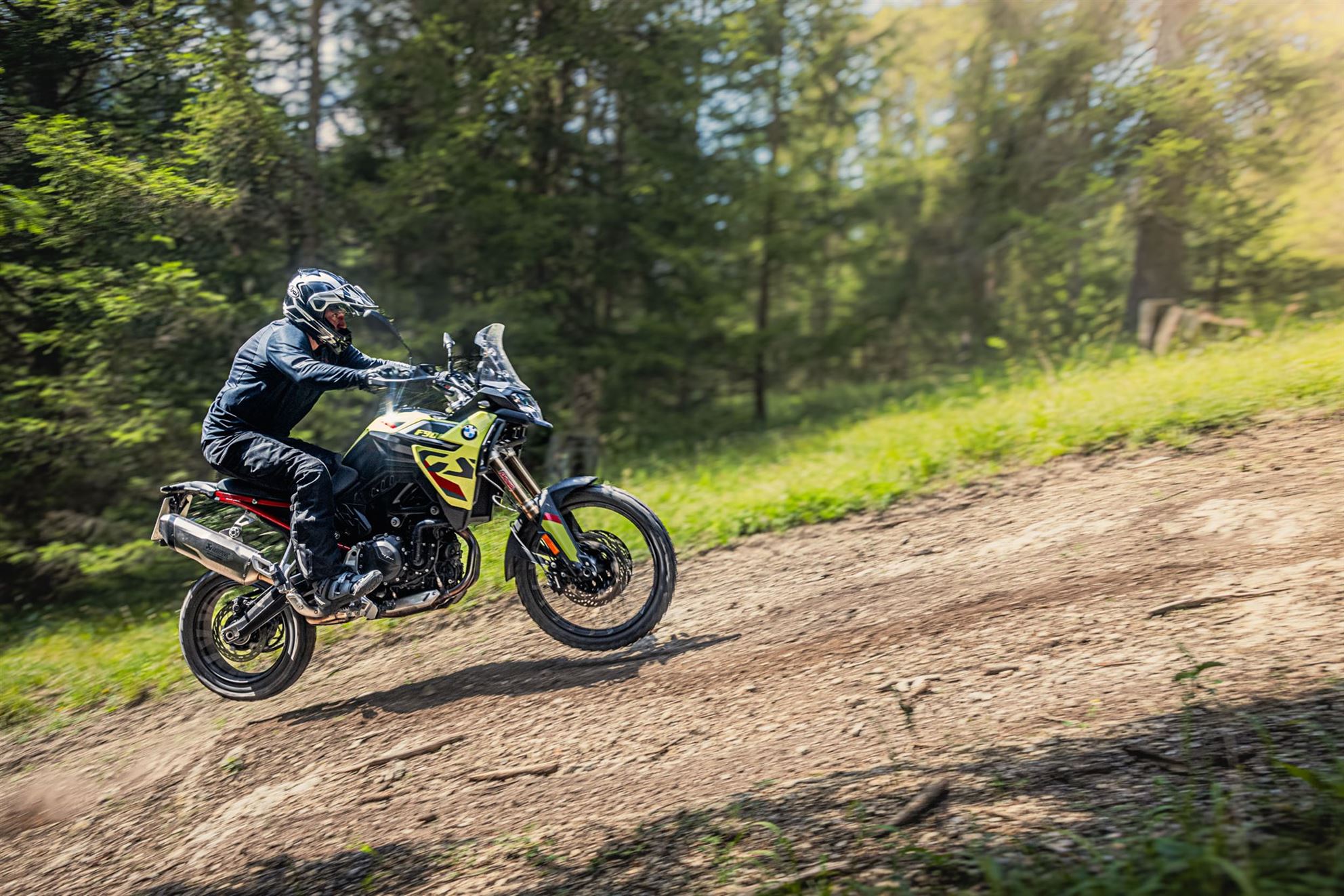 Test terenowy BMW F 900 GS 2024