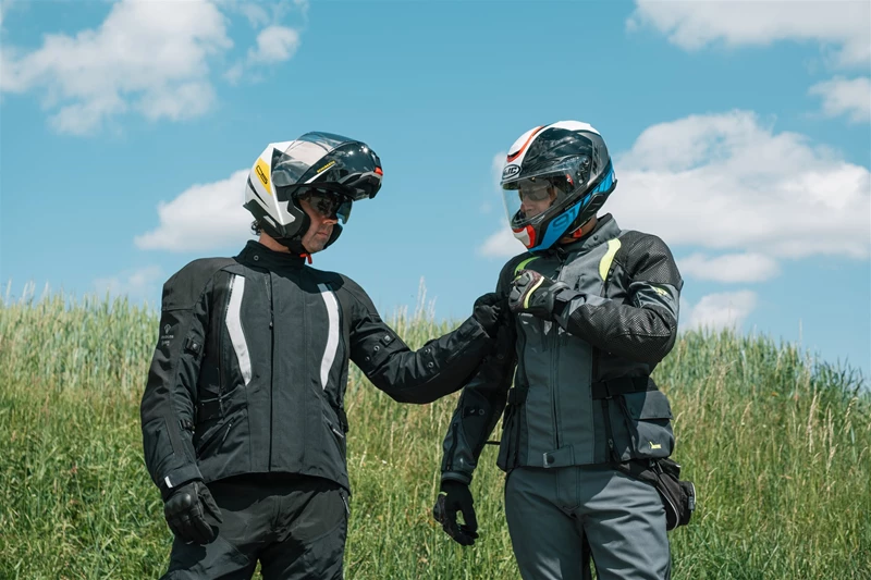 Motorradfahren lernen - Stadler Bekleidung mit GoreTex Motorradfahren lernen - Stadler Bekleidung mit GoreTex
