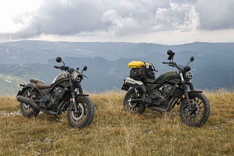 Mit diesen charmanten Honda Modellen gingen wir 2023 auf Reise. Das gesamte Erlebnis findet ihr im oben verlinkten Bericht.