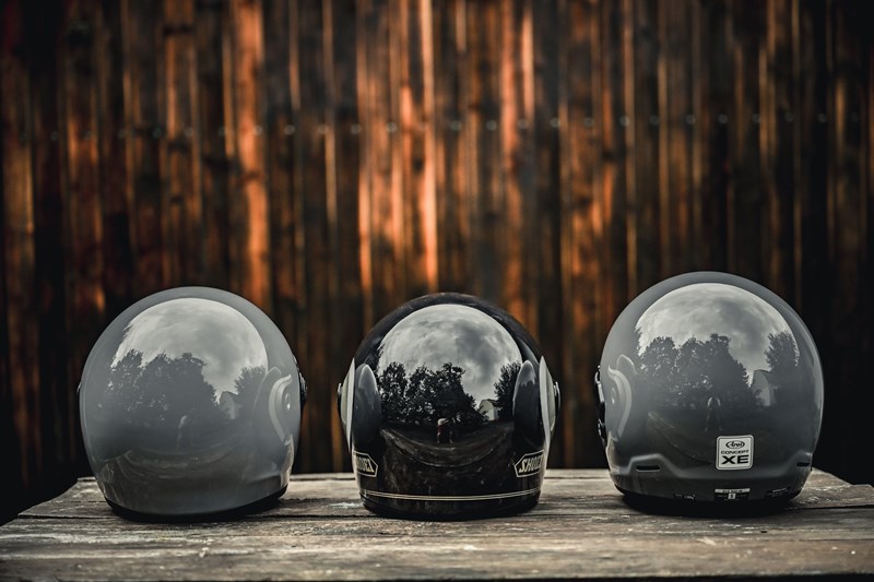 Retro-Motorradhelme im Praxistest