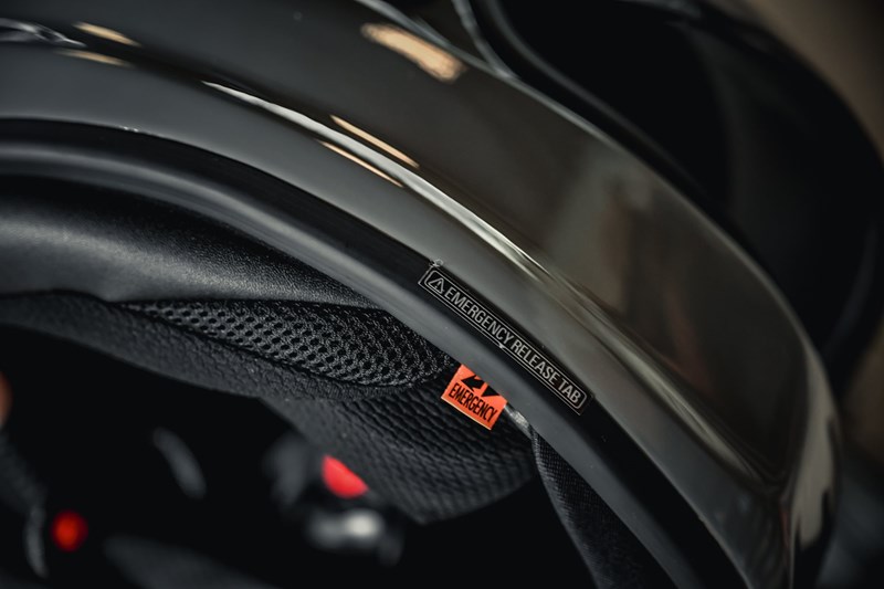 Retro-Motorradhelme im Praxistest