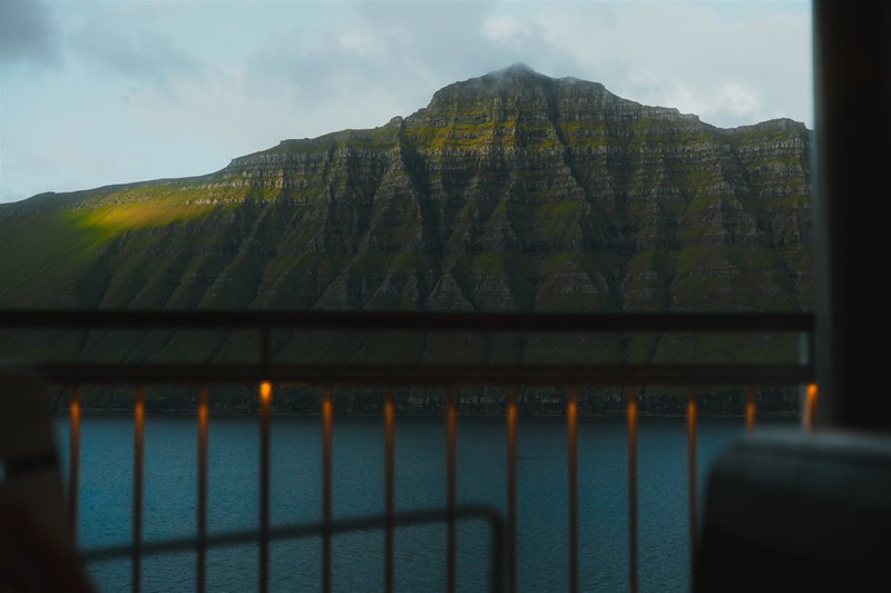 Aussichten vom Deck der Smyril Line auf dem Weg nach Island