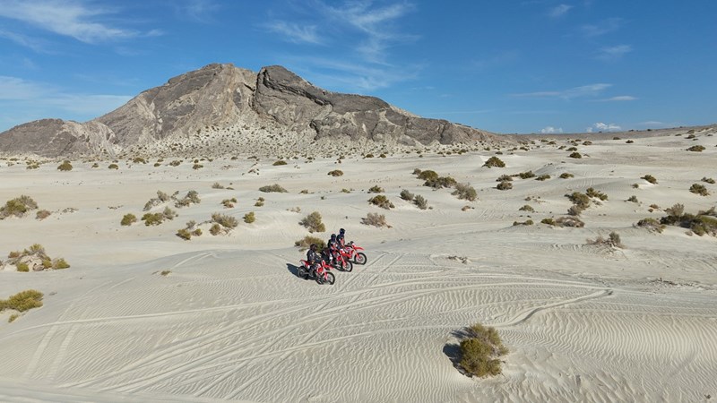 Faszinierendes Terrain! Der erste Tag in der Knolls Recreation Area bot schon jede Menge neuer Eindrücke für uns. Faszinierendes Terrain! Der erste Tag in der Knolls Recreation Area bot schon jede Menge neuer Eindrücke für uns.