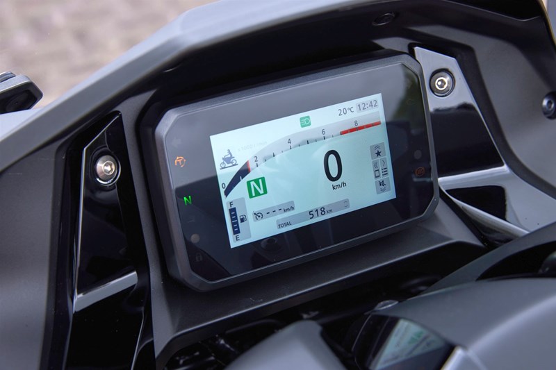 Das 5 Zoll TFT-Display, das nun auch im Forza 750 zu finden ist.