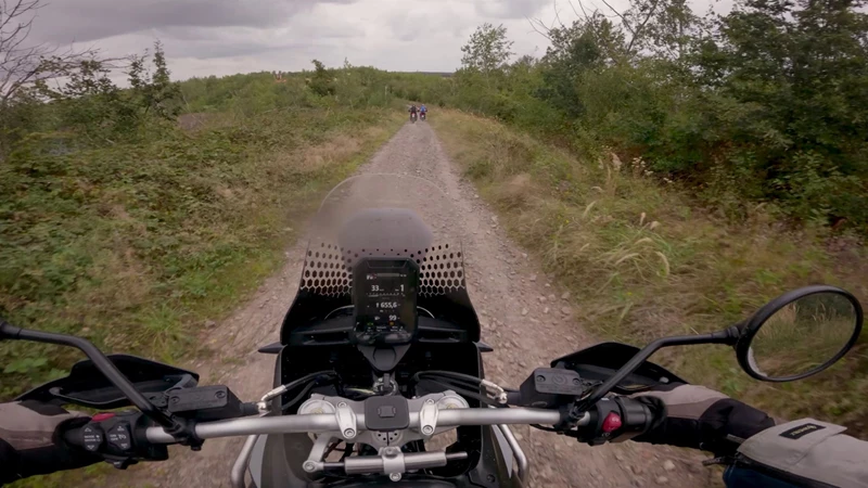 19-Zoll Reiseenduro versus 21-Zoll Reiseenduro im Vergleich 19-Zoll Reiseenduro versus 21-Zoll Reiseenduro im Vergleich