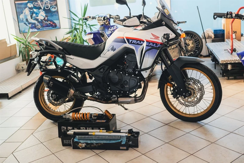 Honda XL750 Transalp Umbau Honda XL750 Transalp Umbau