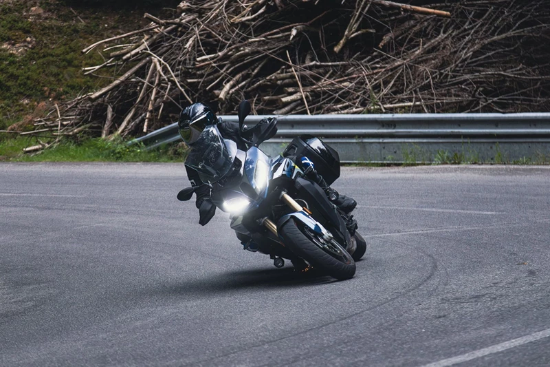BMW S 1000 XR 2024 Test BMW S 1000 XR 2024 Test