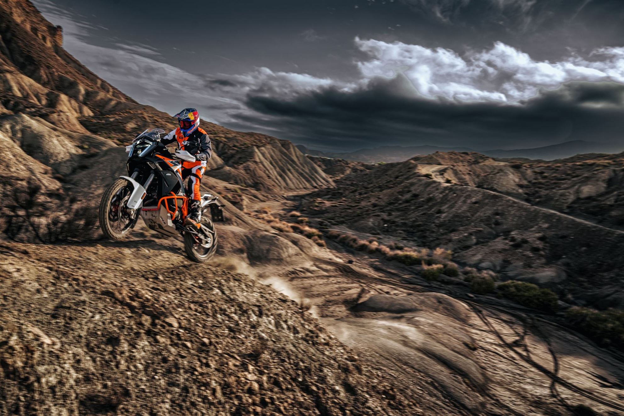 KTM 1390 Super Adventure R 2025