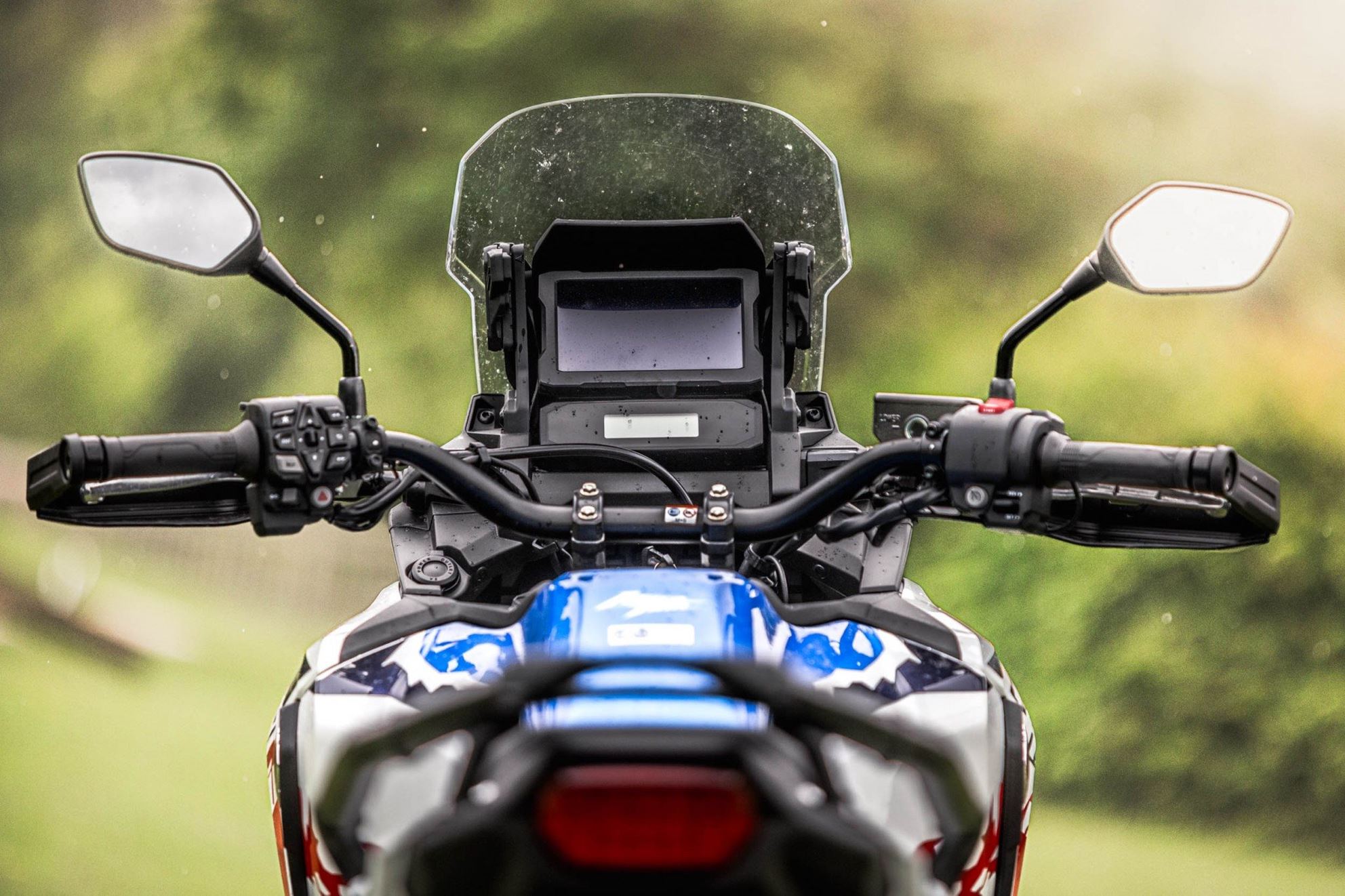 Honda Africa Twin Elektronik 2024