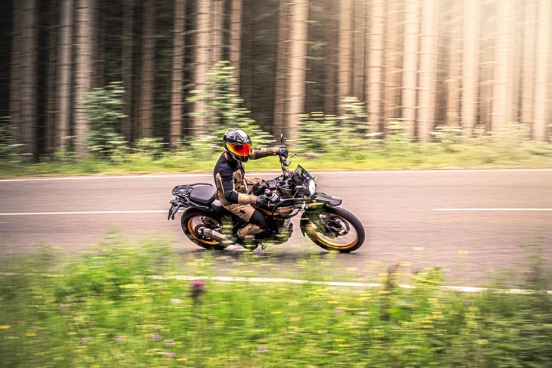 Royal Enfield Himalayan Onroad Test 2024 Royal Enfield Himalayan Onroad Test 2024