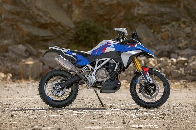 Amelie's Top 5 Motorrad Neuheiten 2025 Amelie's Top 5 Motorrad Neuheiten 2025