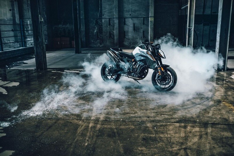 KTM 790 Duke 2023