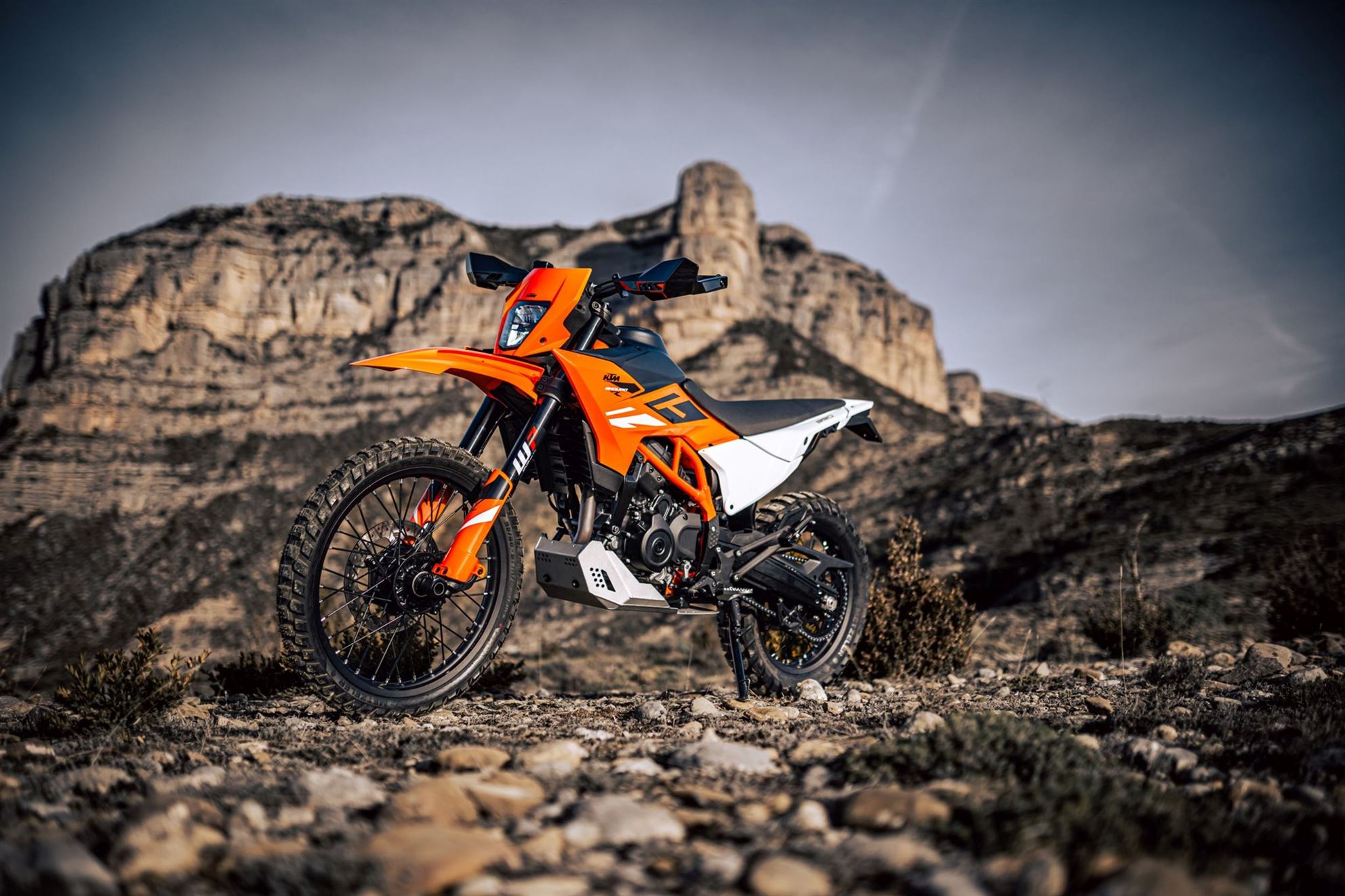 KTM 125 & 390 Enduro R 2025: Rozměry kol