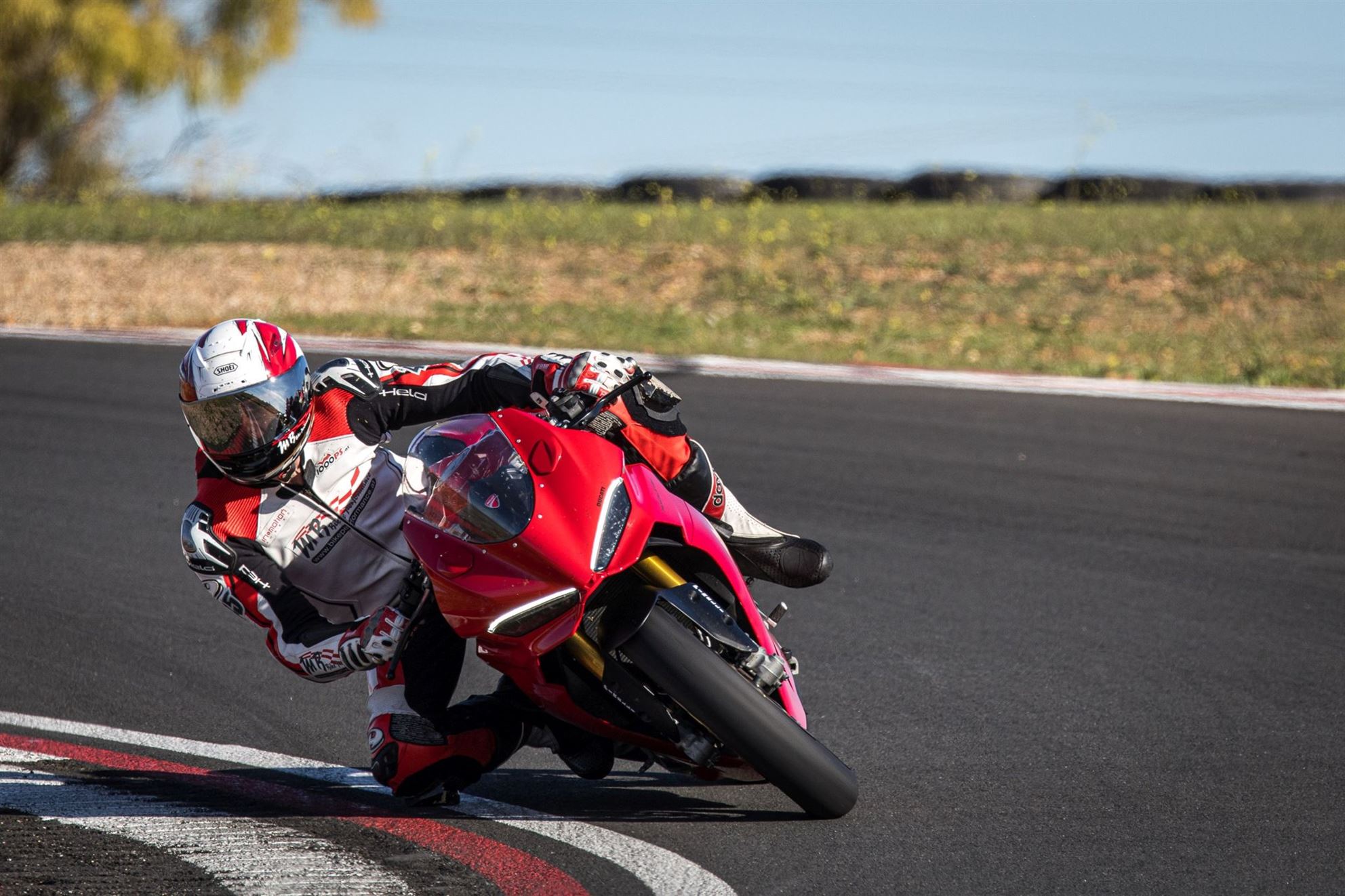 Teste da Ducati Panigale V2 2025