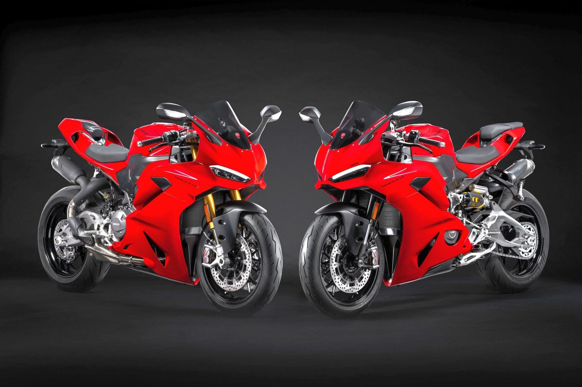 Ducati Panigale V2 & V2 S 2025