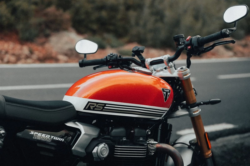 Triumph Speed Twin 1200 RS im Barcelona-Test Triumph Speed Twin 1200 RS im Barcelona-Test