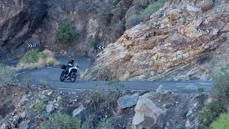 CFMoto 450MT Test CFMoto 450MT Test