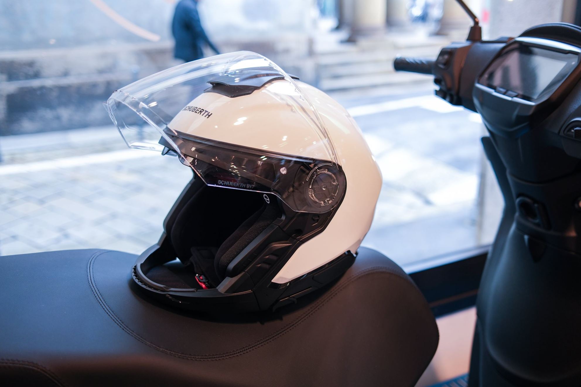 Expérience avec le Schuberth J2