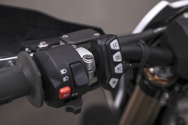 Die Bedieneinheit der Fahrhilfen.