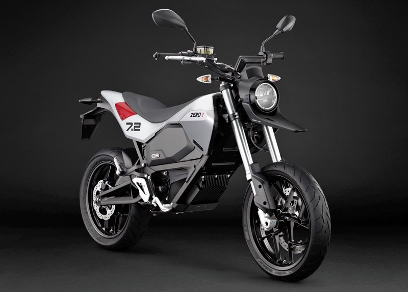 Die Zero FXE. Die Zero FXE.