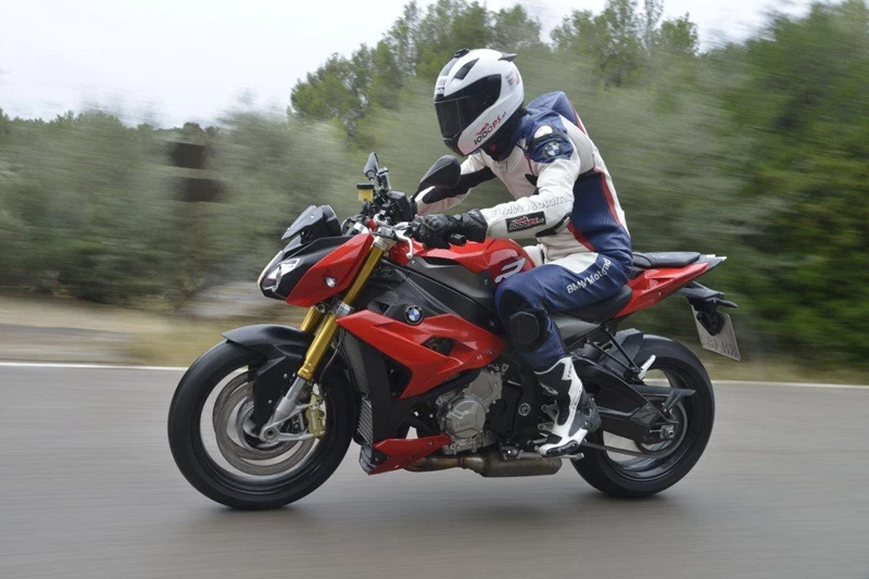 BMW S 1000 R 2014 Test BMW S 1000 R 2014 Test