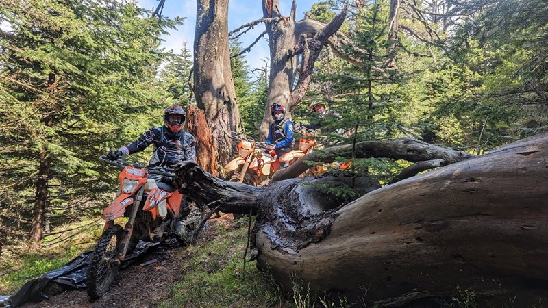 Auf Entdeckungreise in Griechenland - Super intensiv im Sattel der Enduro