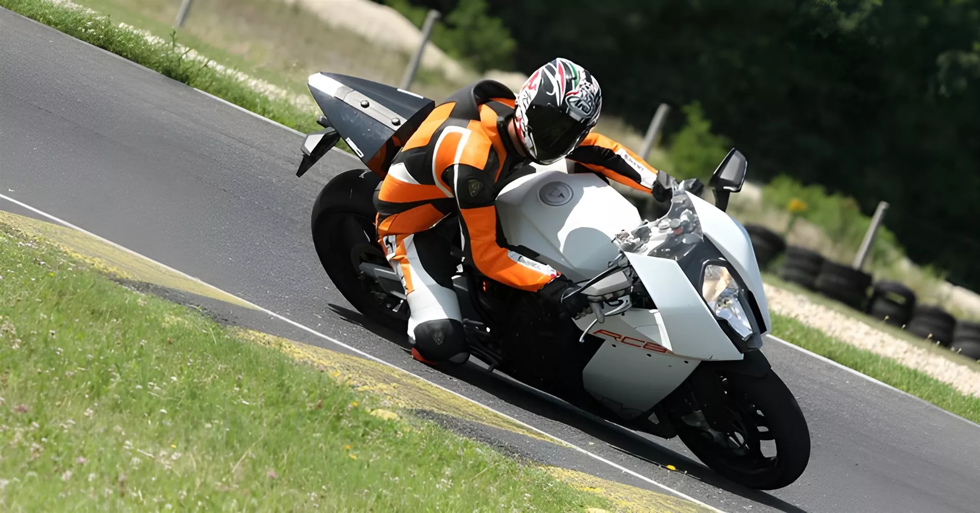 NastyNils 2008 u sedlu KTM RC8