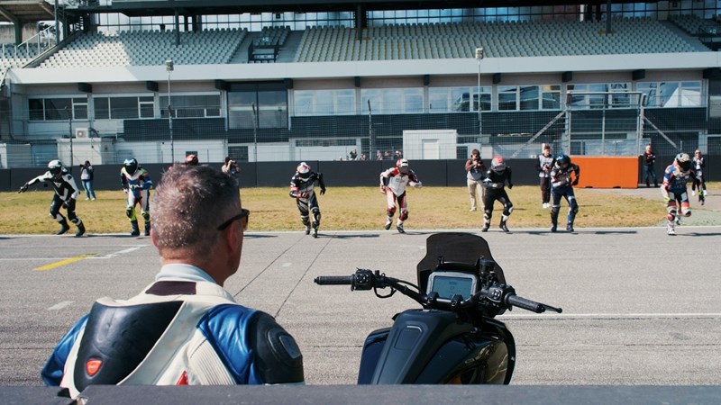 1000 km Rennen mit der Harley-Davidson Pan America 1250 ST