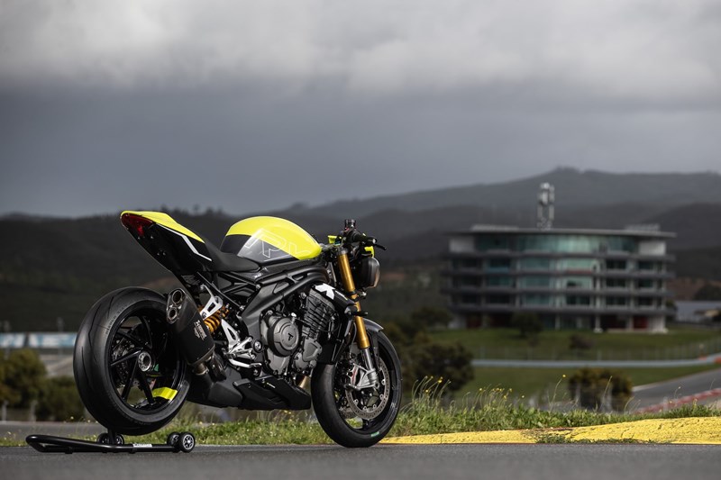 Mit der Triumph Speed Triple RX 2025 in Portimao - Frühjahr 2025!