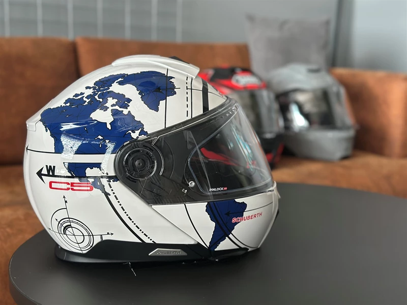 Der Schuberth C5 im 1000PS Studio Der Schuberth C5 im 1000PS Studio