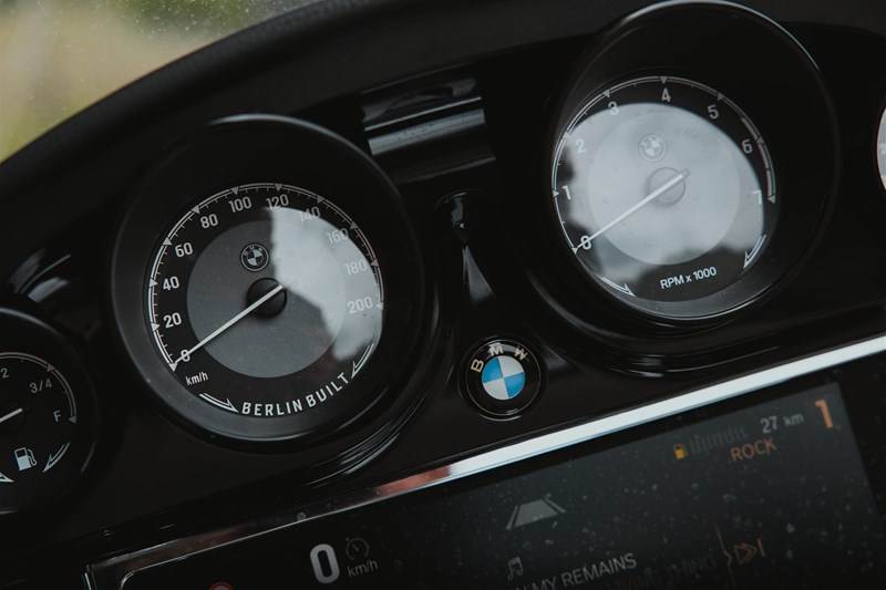 "Berlin Built" - Die BMW R 18 B hat einen mutigen Schritt gewagt - und die hiesige Biker Community reagiert meines Erachtens genau verkehrt. "Berlin Built" - Die BMW R 18 B hat einen mutigen Schritt gewagt - und die hiesige Biker Community reagiert meines Erachtens genau verkehrt.