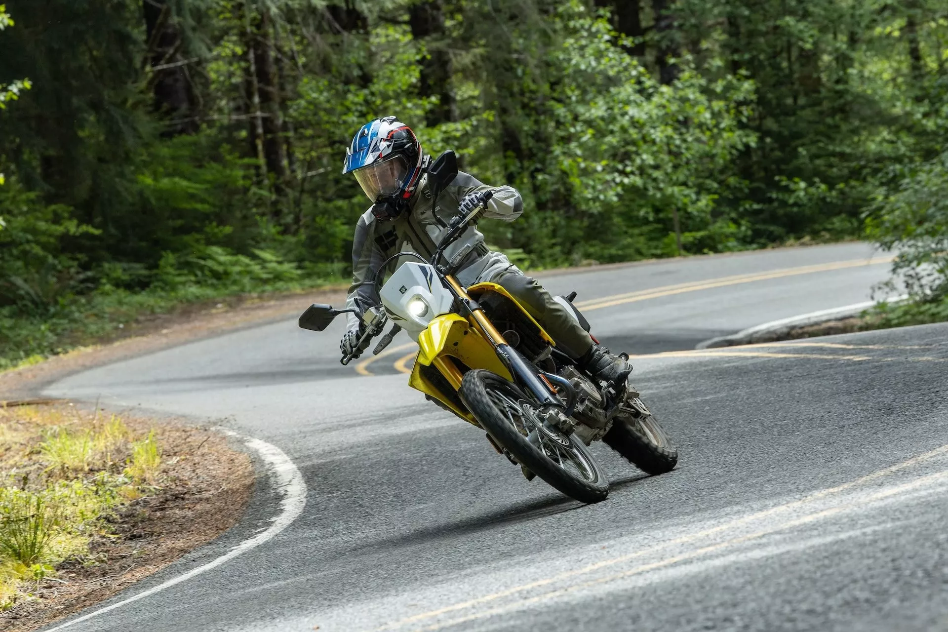 Suzuki DR-Z4S Test 2025