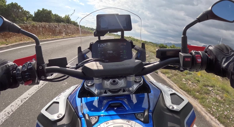 Die Kommandobrücke der BMW R 1300 GS Adventure Die Kommandobrücke der BMW R 1300 GS Adventure