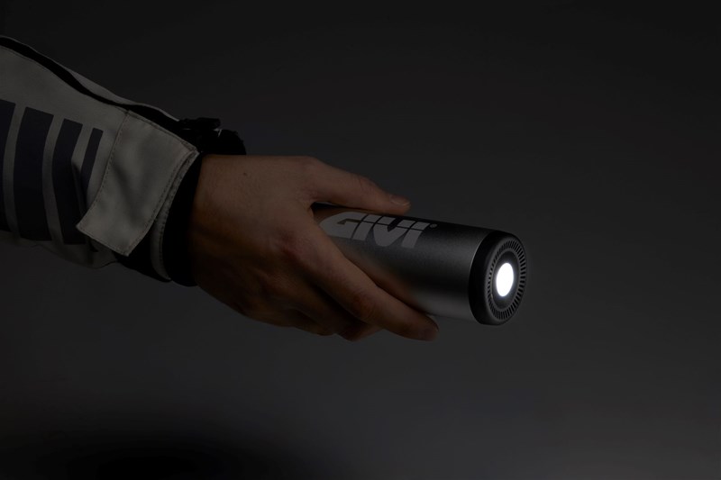 Auch als Taschenlampe hilfreich.