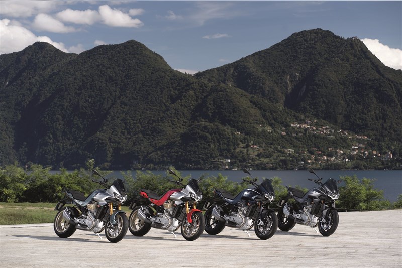 Moto Guzzi V100 Mandello Update 2025