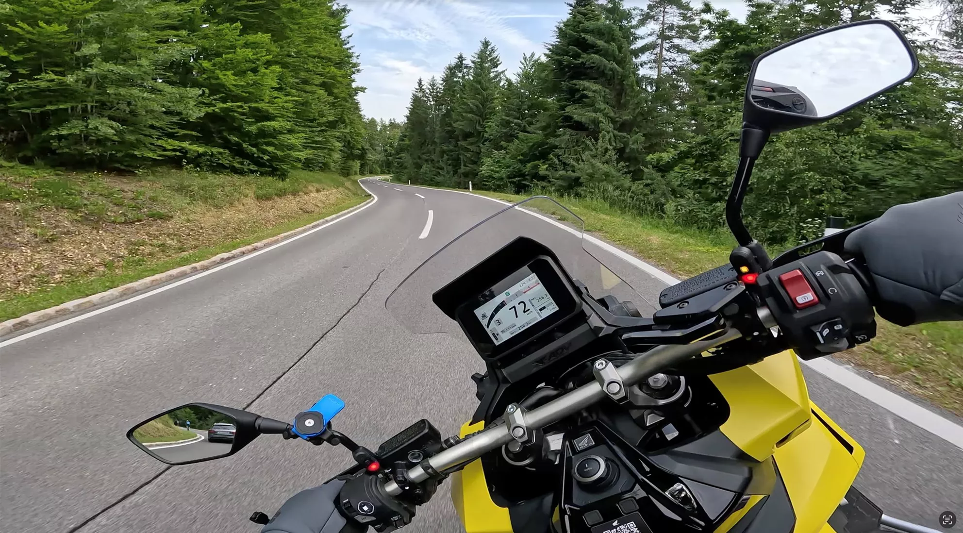 Honda X-ADV 2025: Recensione su Strada