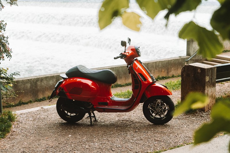 War früher alles besser? Vespa PX vs. Vespa GTS