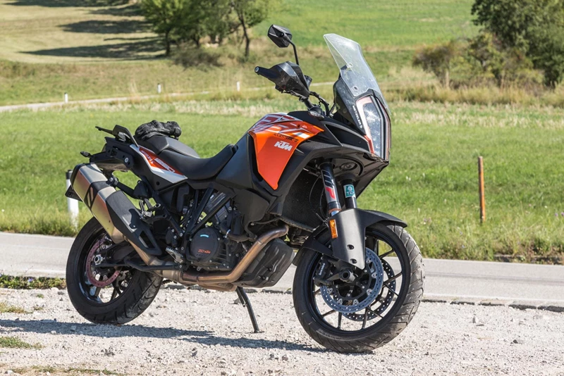 Die KTM 1290 Super Adventure S. Die KTM 1290 Super Adventure S.