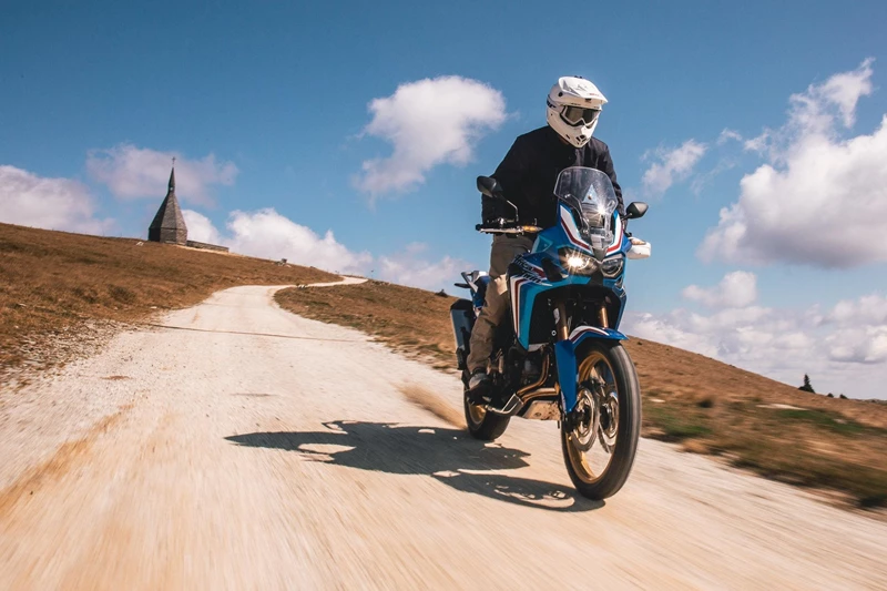 Die Honda CRF1000L Africa Twin. Die Honda CRF1000L Africa Twin.